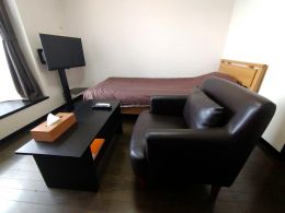 ピュアドーム高宮アーネスト　【敷地内駐車場】