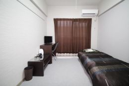 ヒューマンズ博多駅南　A　　