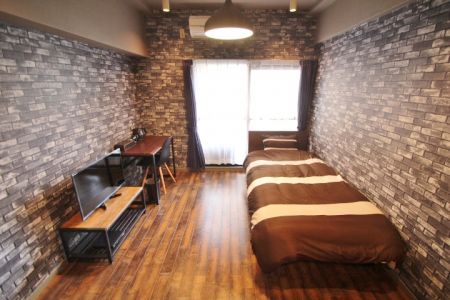 ロマネスク博多駅前 H　【敷地内駐車場有】