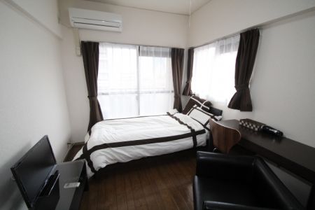 ラ・レジダンス・ド・天神　E　【角部屋】