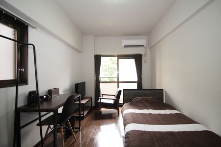 ロマネスク白金第２　B　