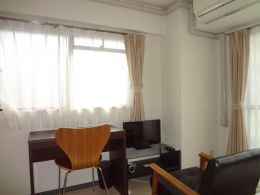 プチメゾン薬院Ⅲ B　